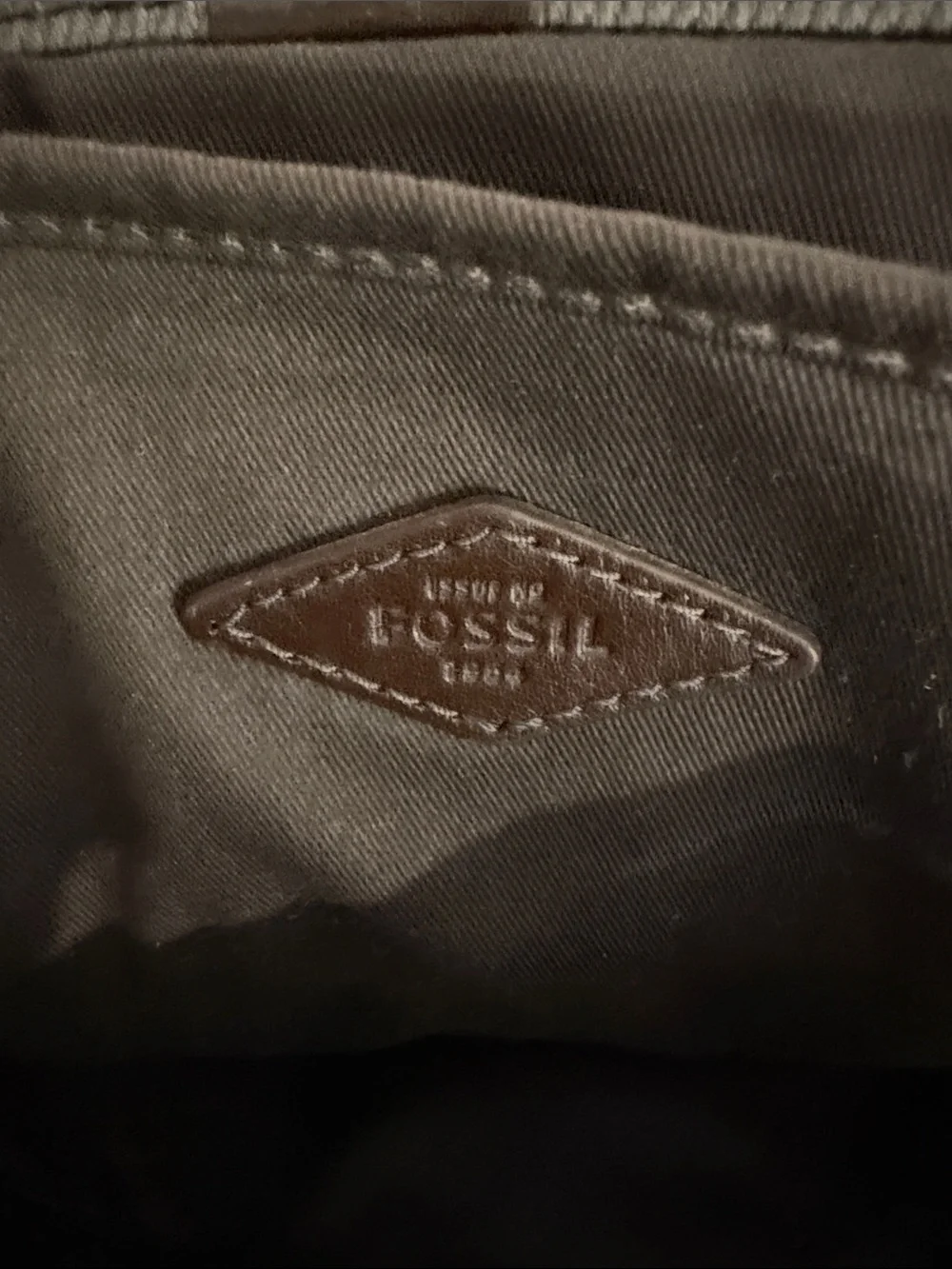 Vintage Fossil Estate City Canvas/ Leather messenger bag
